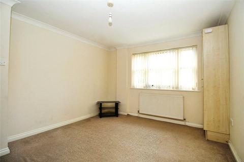 1 bedroom flat to rent, North Street, Hampshire PO9