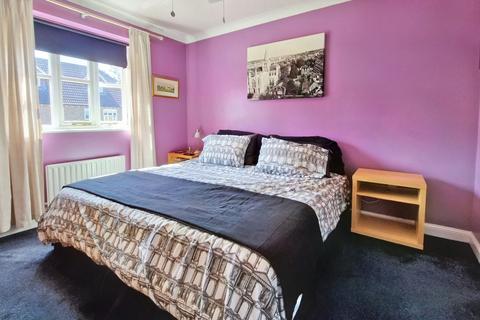 1 Ailsa Mews, Rochester, ME1 3HA