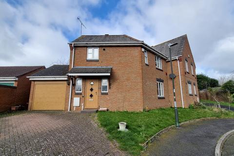 3 bedroom semi-detached house for sale, Pound Way, Southam, CV47