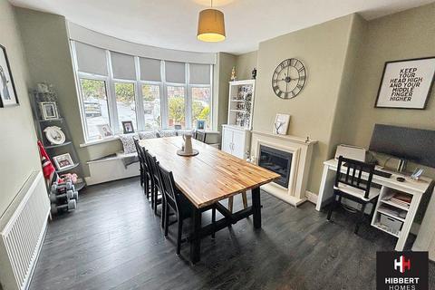 3 bedroom house for sale, Derwent Drive, Sale, M33 3SZ