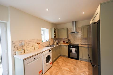 4 Castle View, St Dennis, St Austell, PL26 8BZ