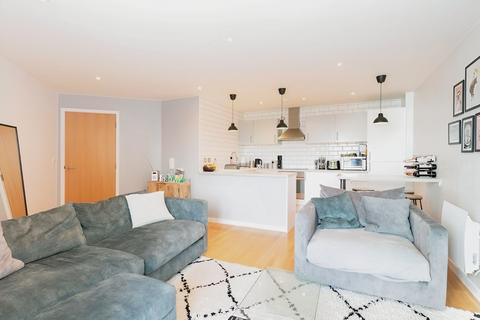undefined, Gateway South, Marsh lane, Leeds, LS9