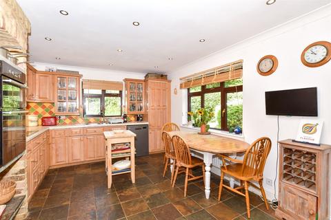 4 bedroom detached house for sale, Pilgrims Lane, Chilham, Canterbury, Kent