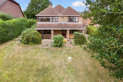 4 bedroom detached house for sale, Pilgrims Lane, Chilham, Canterbury, Kent