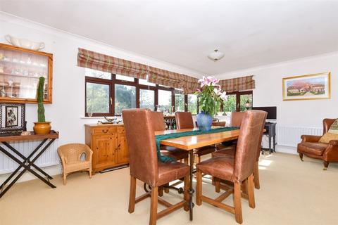 4 bedroom detached house for sale, Pilgrims Lane, Chilham, Canterbury, Kent