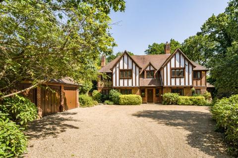 5 bedroom detached house to rent, Wentworth Estate, Virginia Water