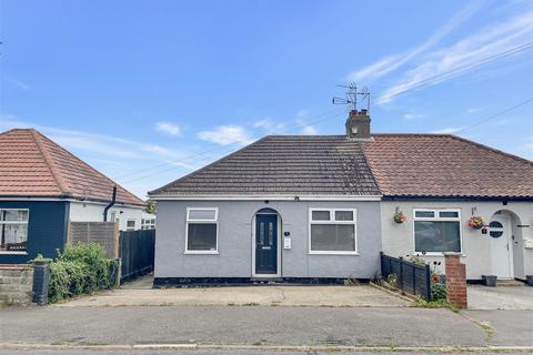 2 bedroom semi-detached bungalow for sale, Dell Road East, Lowestoft