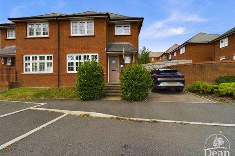 3 bedroom semi-detached house for sale, Archers Hall Place, Lydney GL15