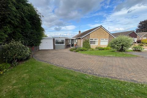 3 bedroom detached bungalow for sale, Mill Hill Drive, Winshill, Burton-on-Trent, DE15