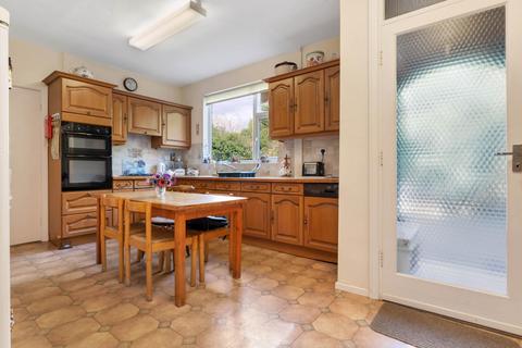 208 Thorpe Road, Peterborough, PE3 6LB