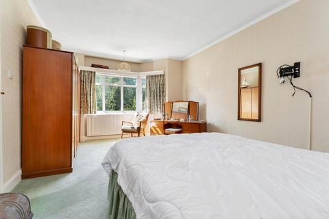 208 Thorpe Road, Peterborough, PE3 6LB