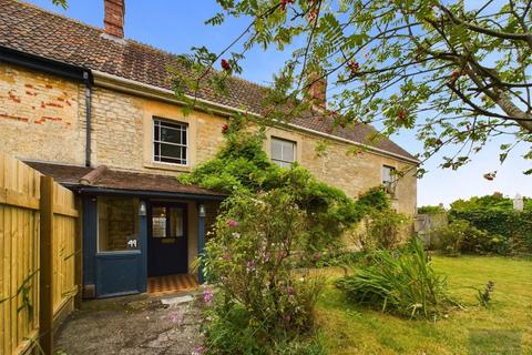 3 bedroom house to rent, Church Lane, Melksham SN12