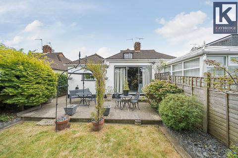 65 Grafton Road, Worcester Park, KT4 7QR