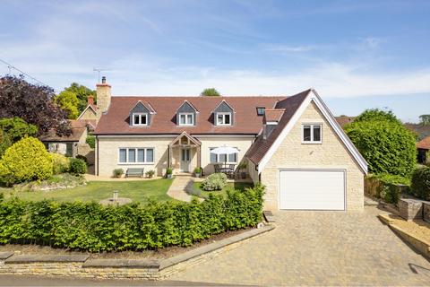 4 bedroom detached house for sale, Church Street, Empingham