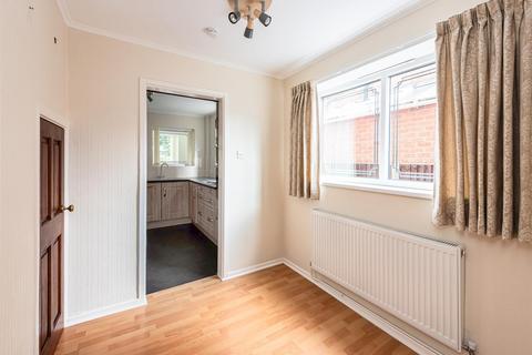 3 Moises Hall Road, Wombourne, Wolverhampton, WV5 0LF