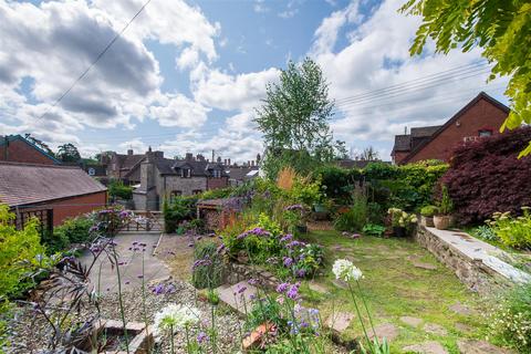 4 bedroom detached house for sale, Castle Hill, Cleobury Mortimer, Kidderminster