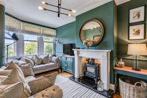 16 Chevin Terrace, Otley, LS21 3JH