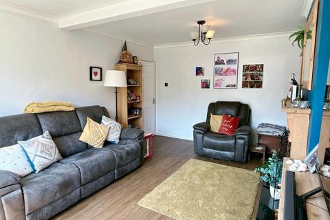 12 Fulmar Close, West Cross, Swansea, SA3 5RD