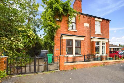 3 bedroom semi-detached house for sale, Mandalay Street, Nottingham NG6