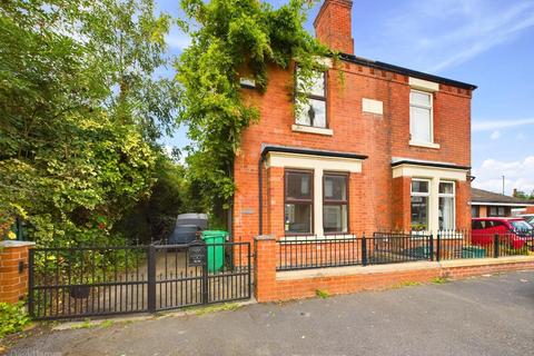 3 bedroom semi-detached house for sale, Mandalay Street, Nottingham NG6