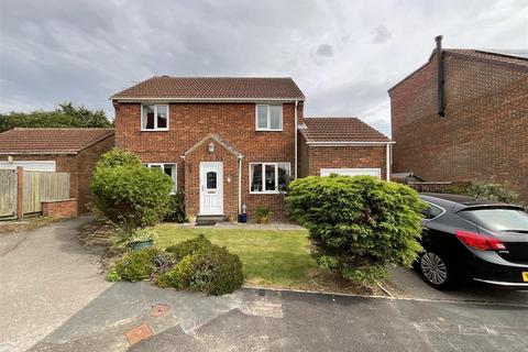 4 bedroom detached house for sale, Barleycroft, Scarborough