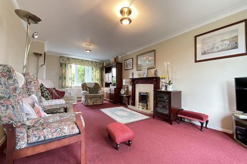 4 bedroom house for sale, Barleycroft, Scarborough, YO11