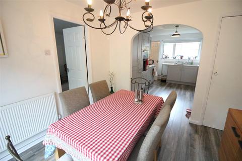 7 Stephen Close, Orpington, BR6 9TZ