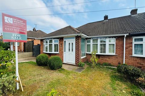 3 bedroom semi-detached bungalow for sale, Newstead Avenue, Radcliffe-On-Trent,