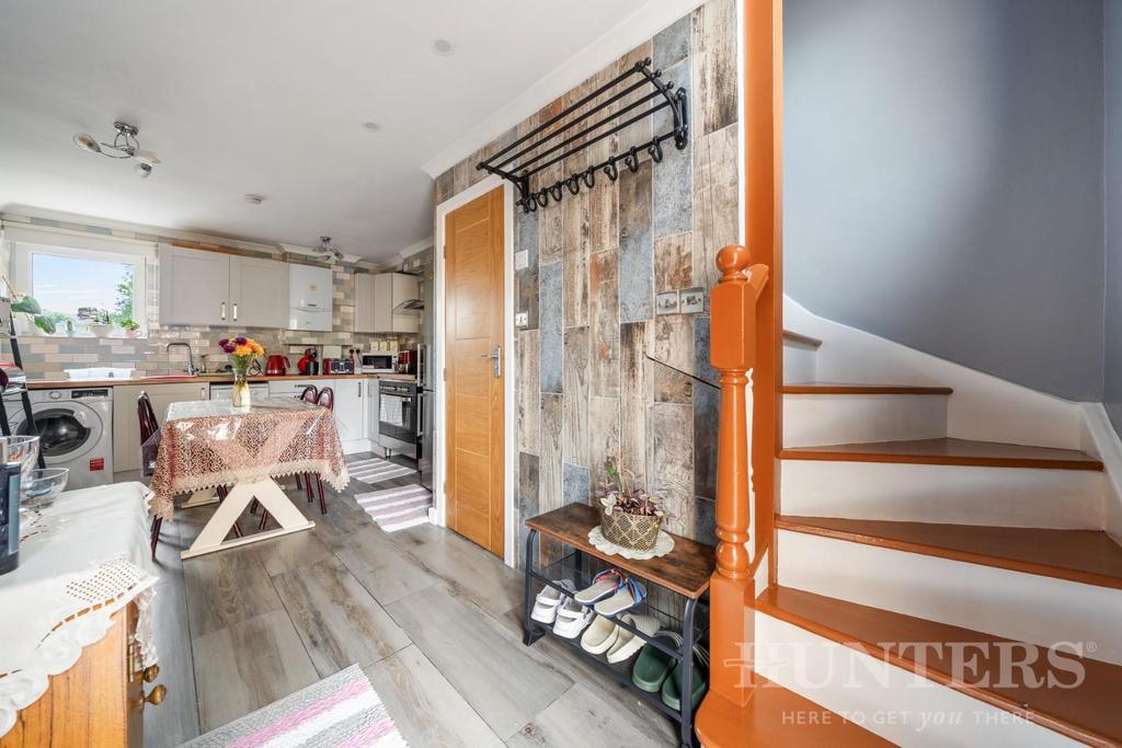 22 Russell Road N15 5 LS-10.jpg