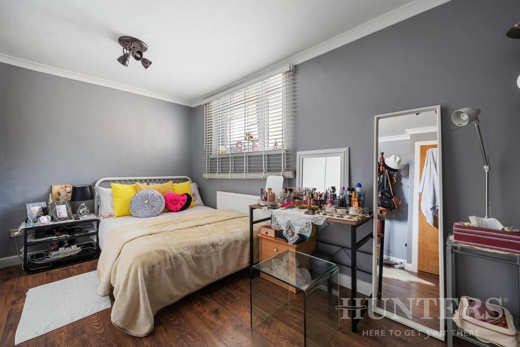 22 Russell Road N15 5 LS-7.jpg