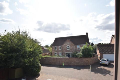 5 bedroom detached house for sale, Jonathans Garth, Tetney DN36