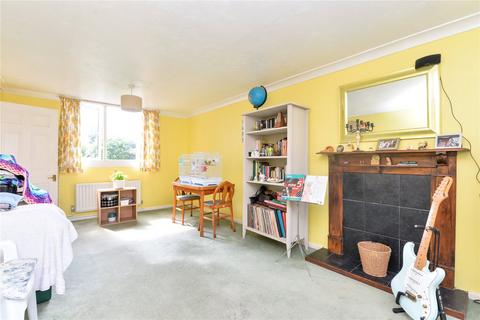 3 bedroom end of terrace house for sale, Raleigh Close, New Milton, Hampshire, BH25