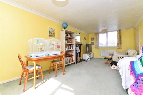 3 bedroom end of terrace house for sale, Raleigh Close, New Milton, Hampshire, BH25