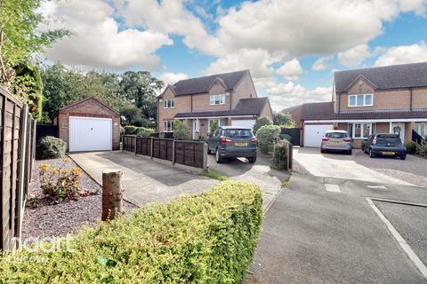 3 bedroom semi-detached house for sale, St Andrews Court, Timberland