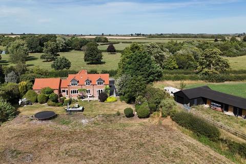 5 bedroom detached house for sale, Barnsfield Farm, Cropwell Butler