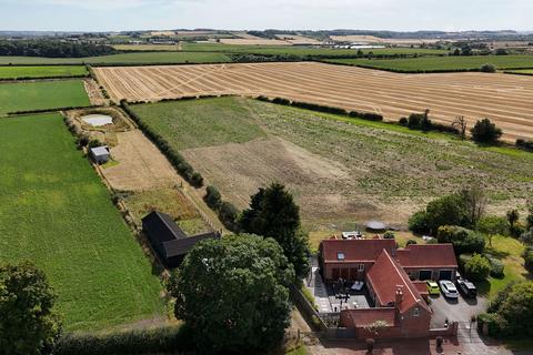 5 bedroom detached house for sale, Barnsfield Farm, Cropwell Butler