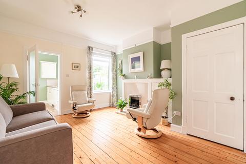 52 Craigleith Road, Edinburgh, EH4 2DR