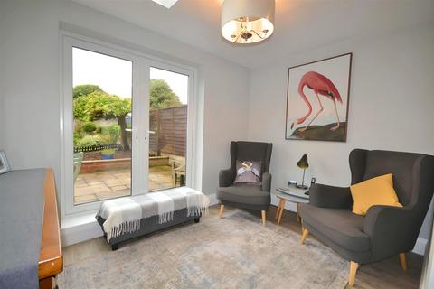 4 bedroom semi-detached house for sale, Monmouth Road, DORCHESTER