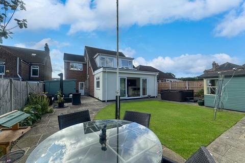 7 Grove Road, Stanford-le-hope, SS17 0ED