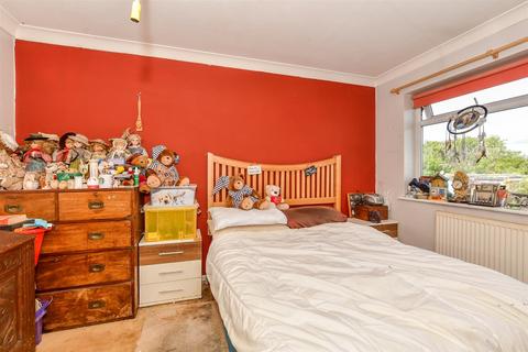 2 bedroom semi-detached bungalow for sale, Beechwood Close, Burwash, Etchingham, East Sussex