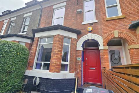 2 bedroom ground floor flat for sale, Warwick Avenue, West Didsbury