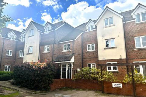 2 bedroom flat for sale, Primett Road, Old Town Stevenage