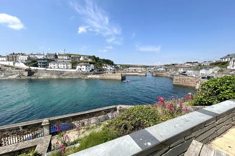 3 bedroom semi-detached house for sale, 15 Bay View Terrace, Porthleven TR13