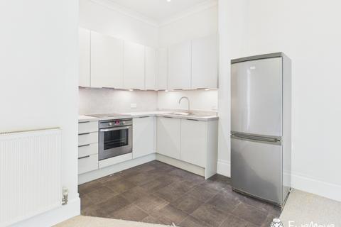 2 bedroom flat to rent, Glenfern, SOUTHAMPTON SO15