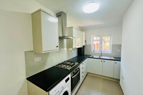 3 bedroom house to rent, Fort Road, Northolt UB5