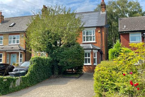 3 bedroom semi-detached house for sale, Borough Green Road, Sevenoaks TN15