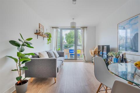 402 Armidale Place, Bristol, BS6 5BQ