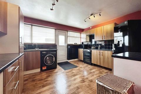 55 Boothferry Road, Hull, HU3 6UA