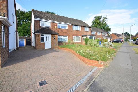 77 Ashbrook Road, Old Windsor, Windsor, SL4 2NE