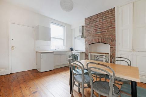 32 Upperthorpe, Sheffield, S6 3NA